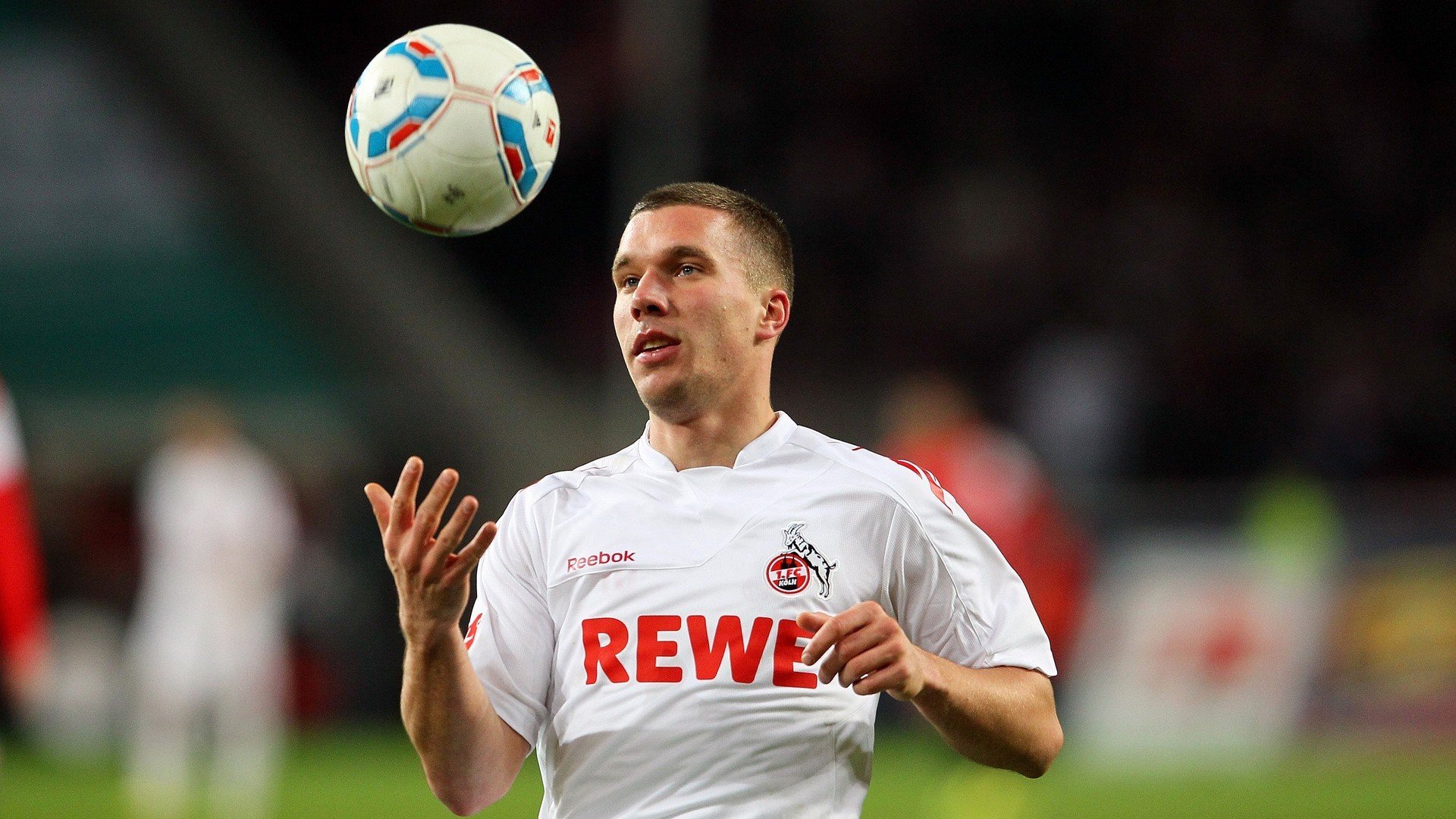 塞维利亚保持优异战绩,力争欧战资格