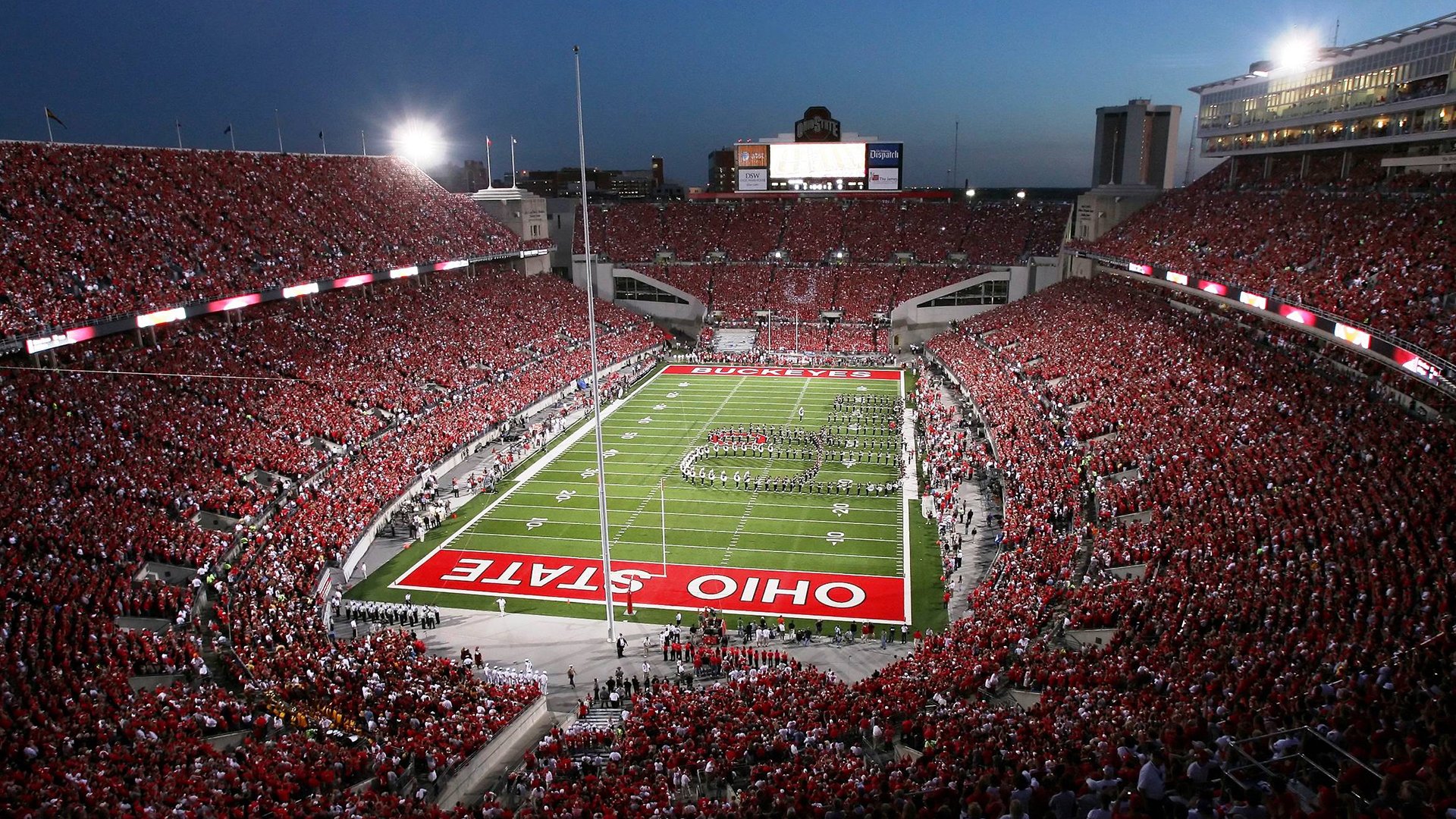 德甲火力全开:攻势凌厉,场面火爆!,德甲榜首大战