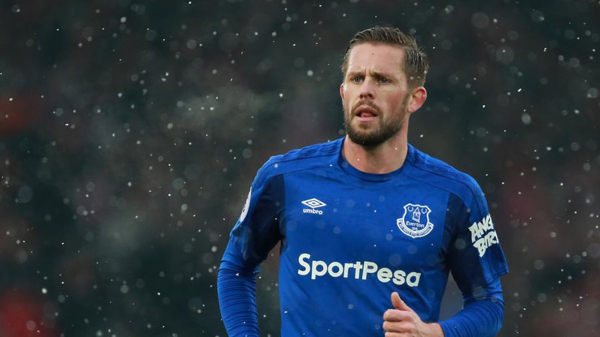 马刺新星伤愈归队主帅称其为关键拼图，马刺新人